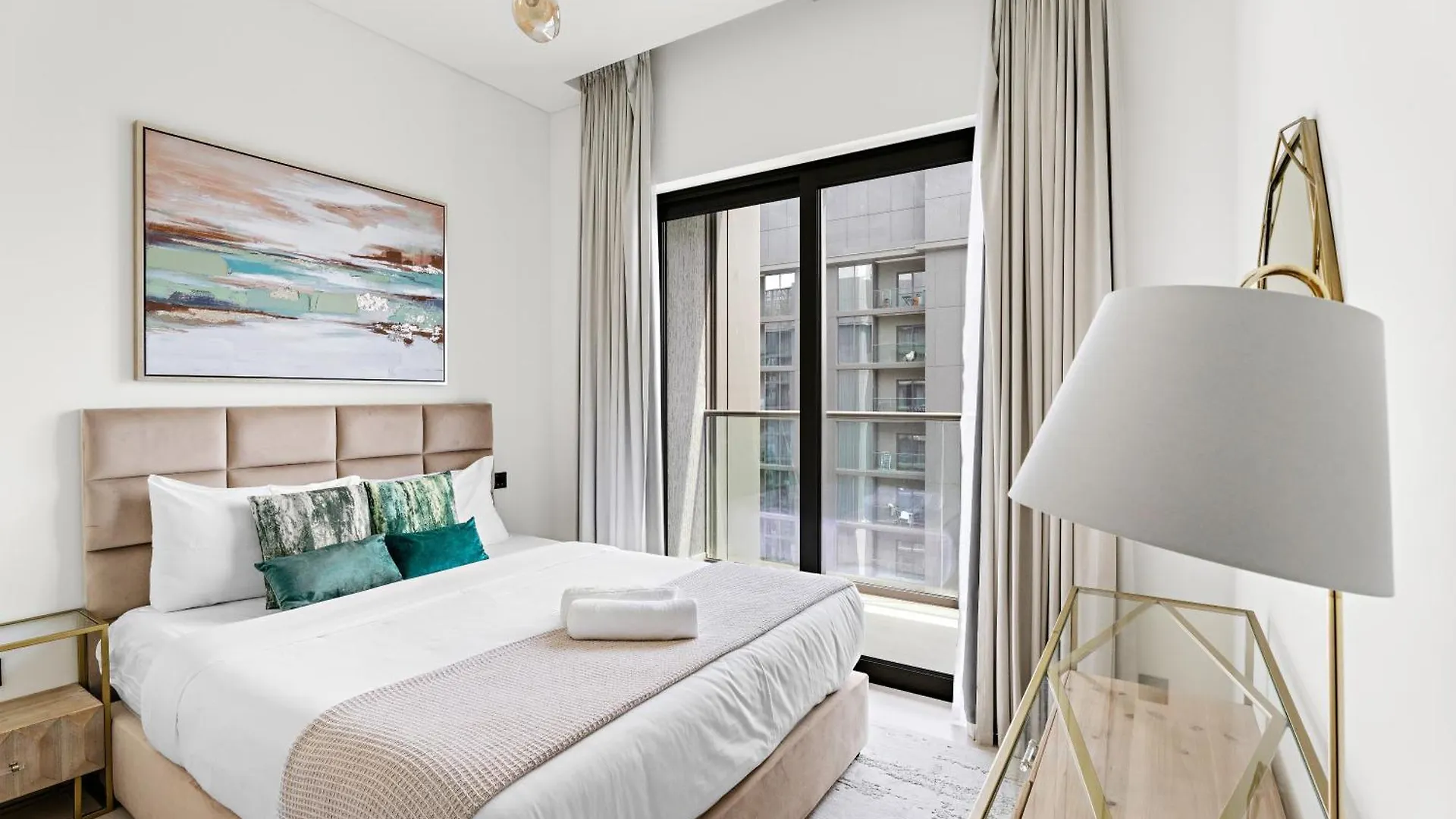 New 2 Bedroom In Meydan - Green Area Dubai